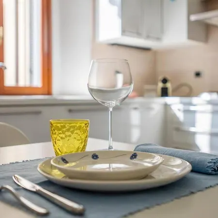 Appartamento Easylife - Elegant In Pta Venezia Milano